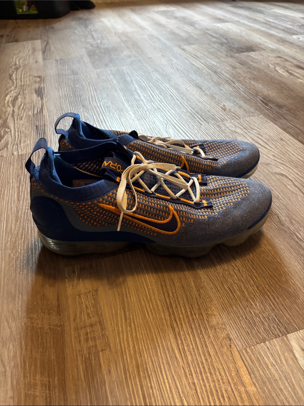 Nike Men’s Blue and Orange Vapormax Knit Sneakers